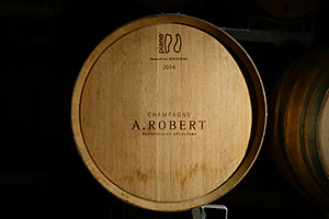 Champagne A. Robert: Champagne Oak barrel